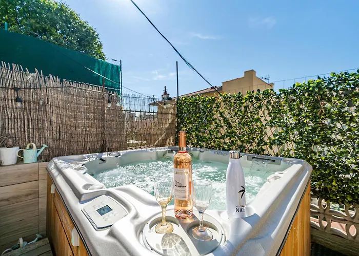 Cosy 4 Pieces Clim Terrasse Jacuzzi